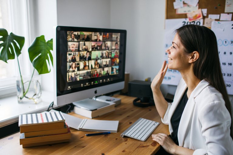 5 Quick, Easy, And Presentable Hair Styles for Zoom Calls